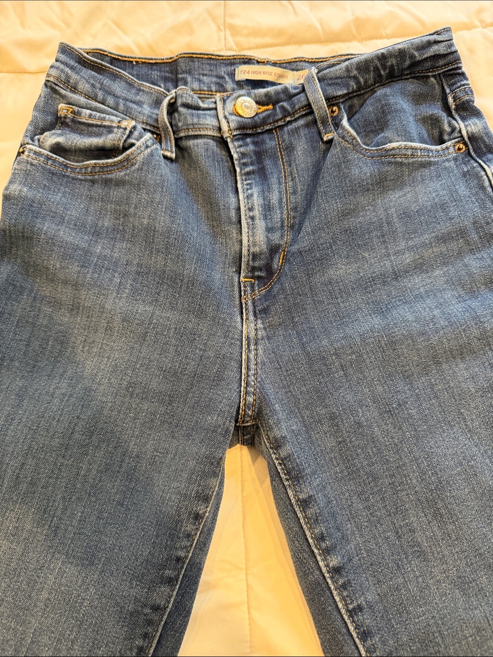 Classic High-Rise Blue Jeans